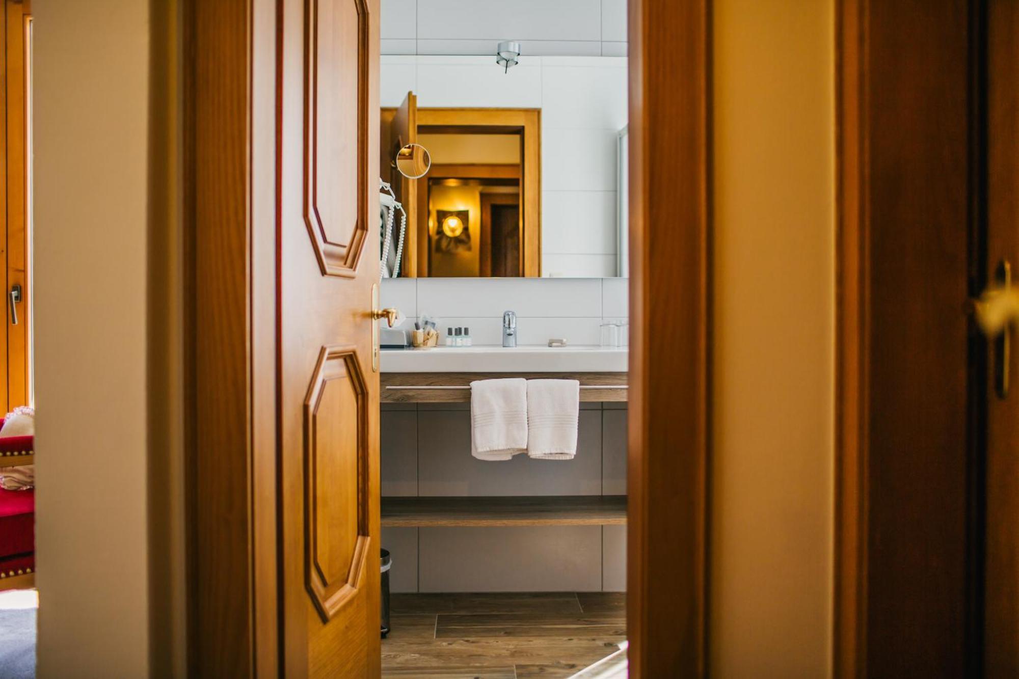 Hotel Dr Otto Murr B&B St. Anton am Arlberg Zewnętrze zdjęcie