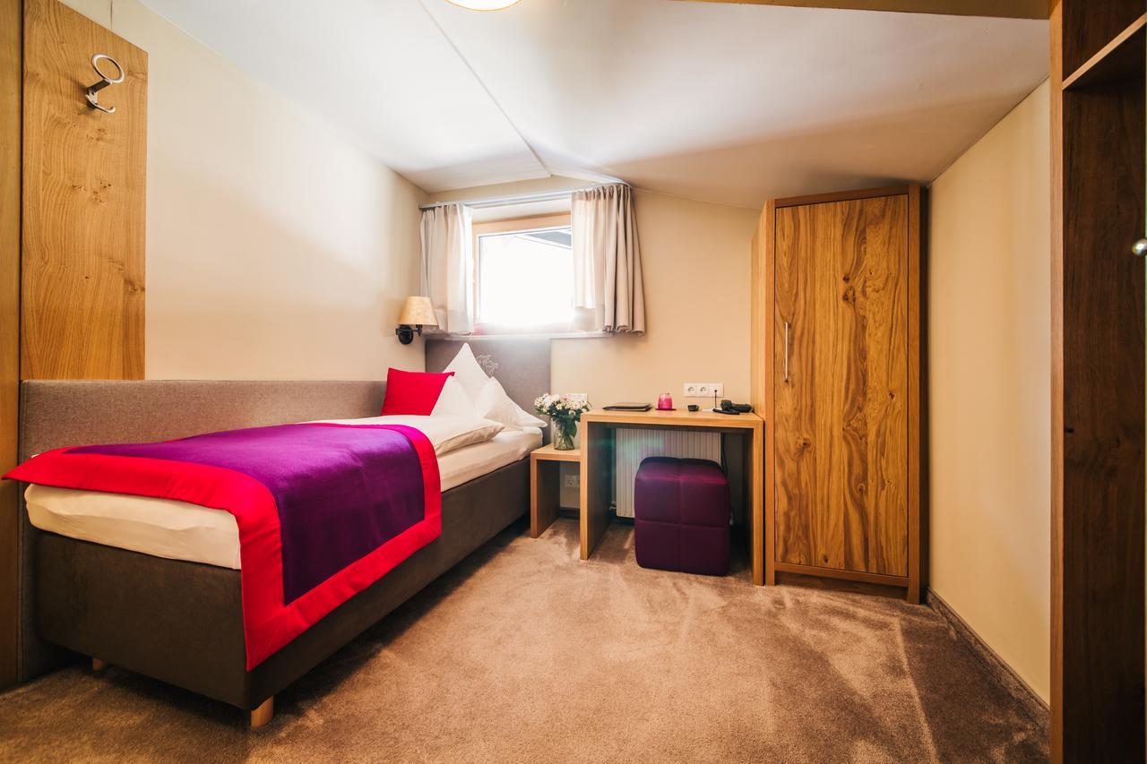 Hotel Dr Otto Murr B&B St. Anton am Arlberg Zewnętrze zdjęcie